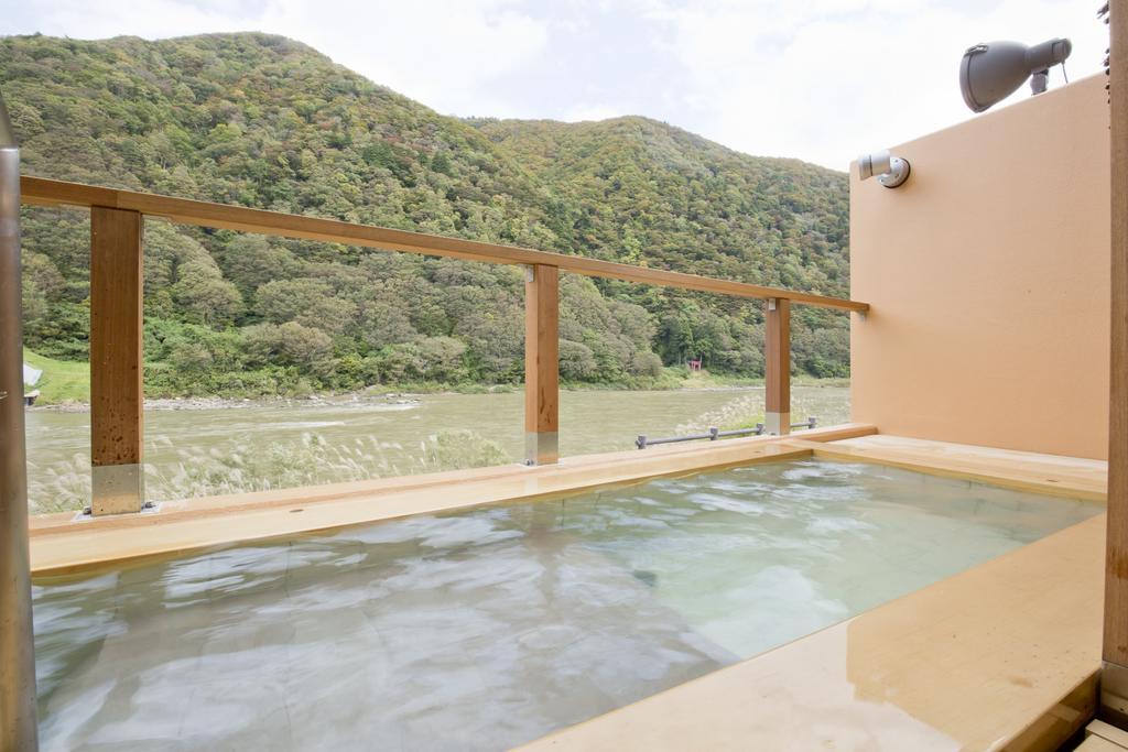 Takamiya Ryokan Beni Tozawa Εξωτερικό φωτογραφία