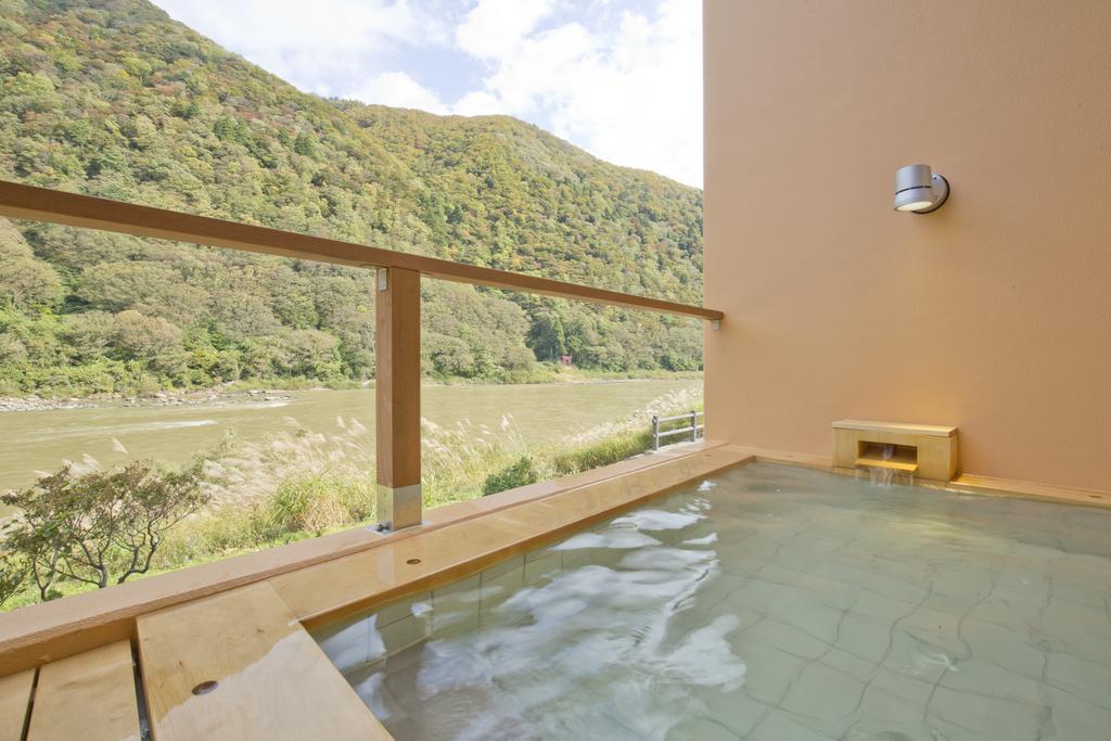 Takamiya Ryokan Beni Tozawa Εξωτερικό φωτογραφία