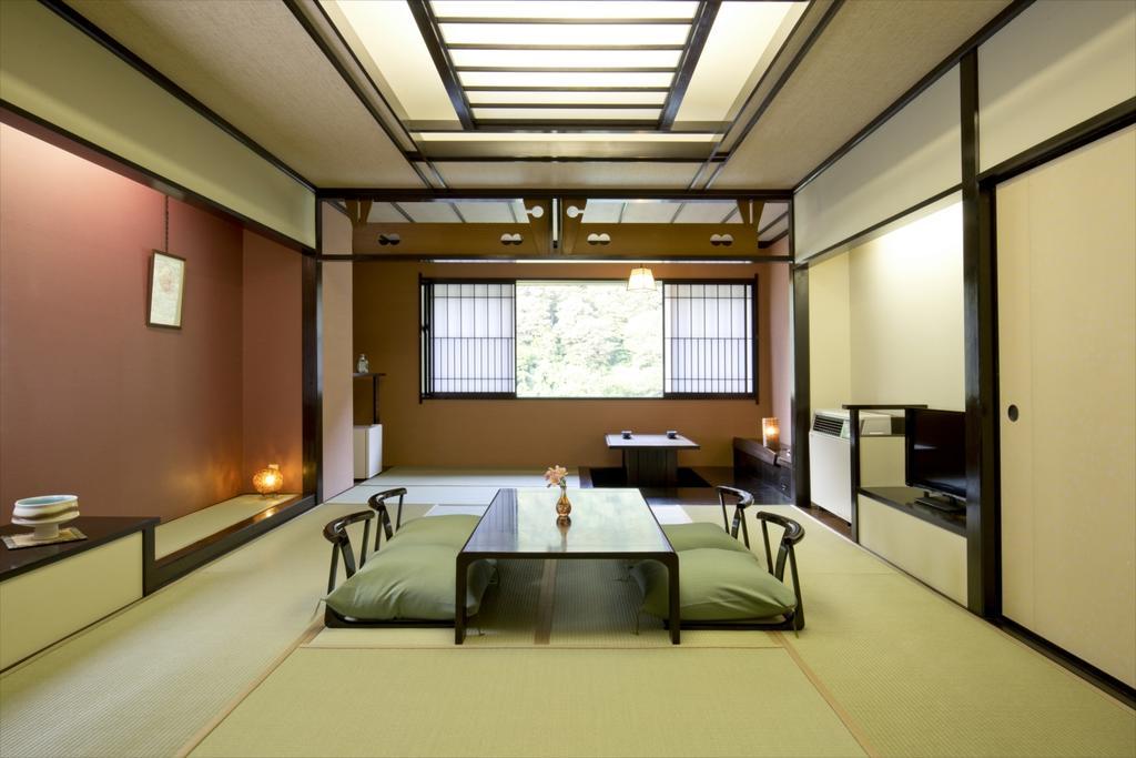 Takamiya Ryokan Beni Tozawa Δωμάτιο φωτογραφία