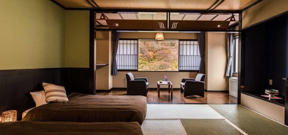 Takamiya Ryokan Beni Tozawa Εξωτερικό φωτογραφία